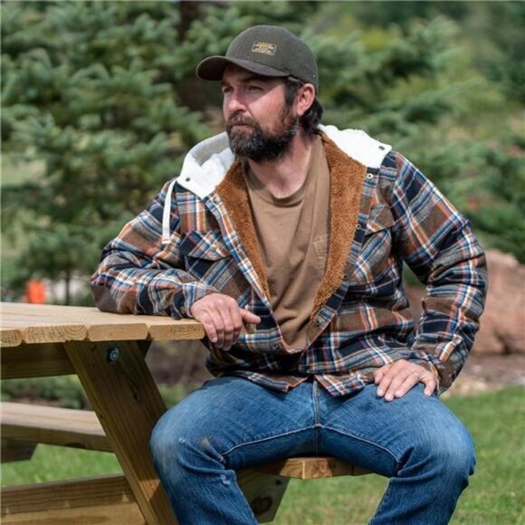 Legendary Whitetails Men's Camp Night Berber Lined Hooded Flannel‎ Shirt Jacket - Picture 6 of 7